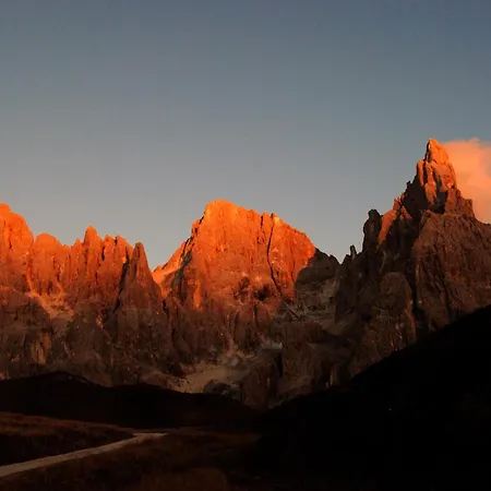 G. Des Alpes San Martino Di Castrozza